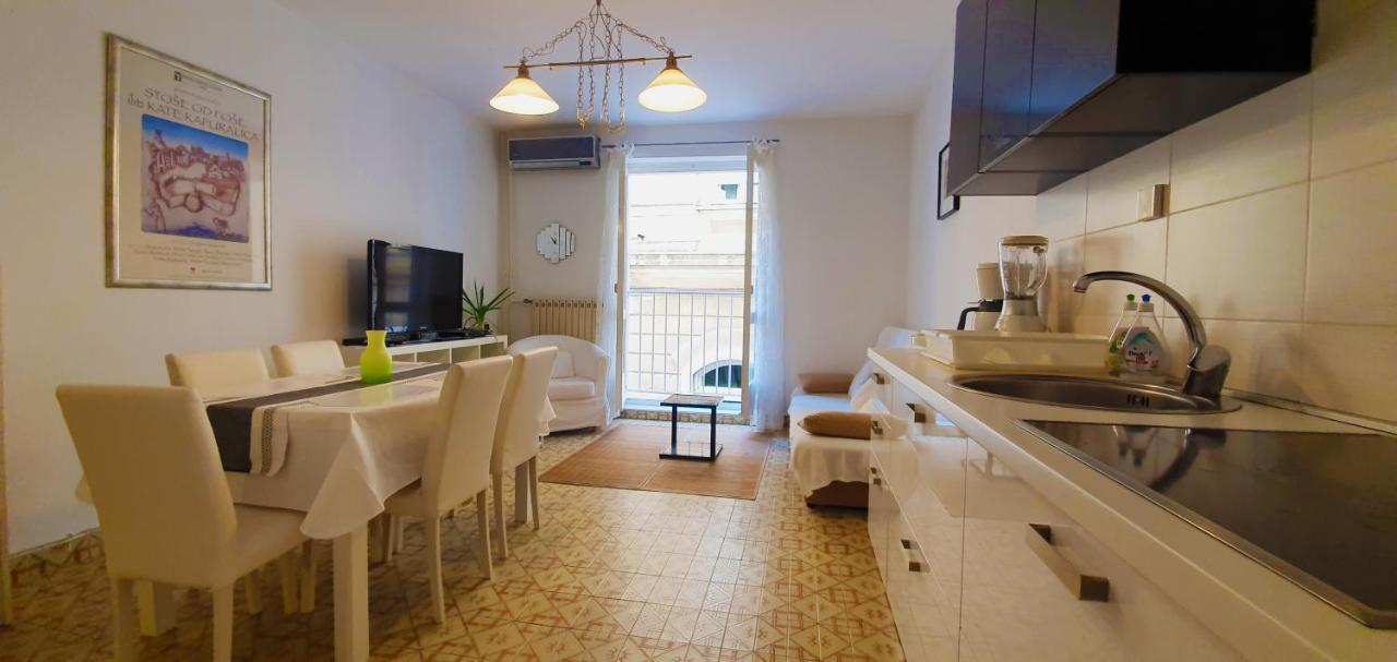 Prokonzul 2Br Apartment In Old Town 자다르 외부 사진